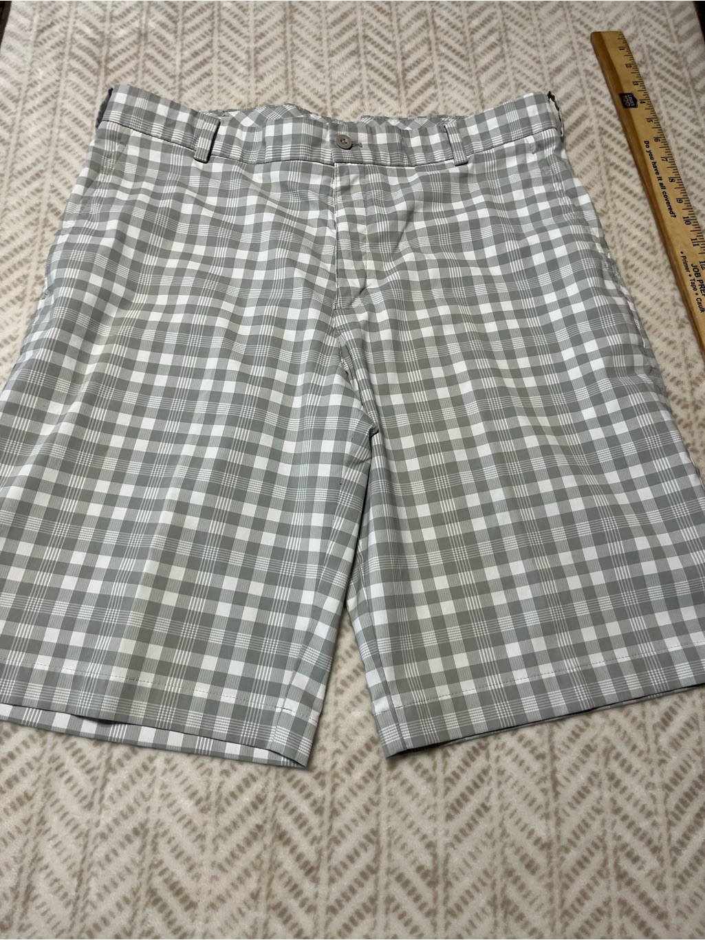 Nike Men's Gray Plaid Performance Golf Shorts 34